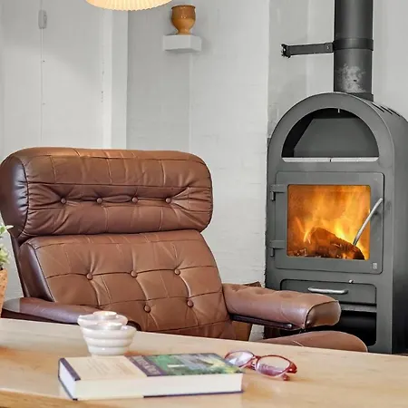 Stunning In Lokken With Kitchen Holiday home Gronhoj (Nordjylland)