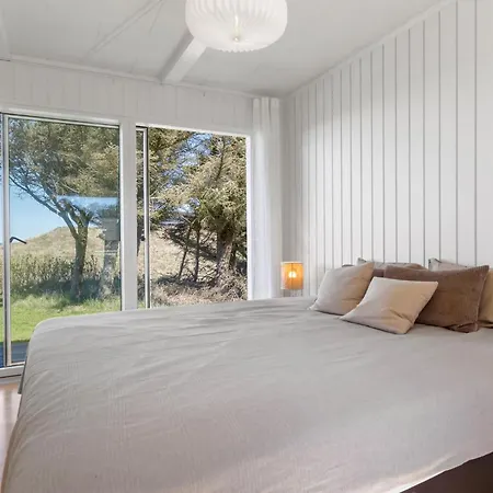 Holiday home Stunning In Lokken With Kitchen Gronhoj (Nordjylland)